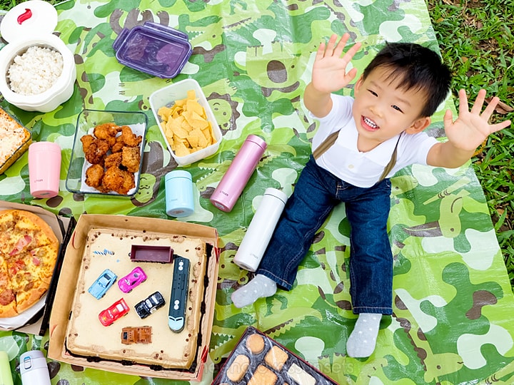 Picnic at Ayala Triangle Gardens