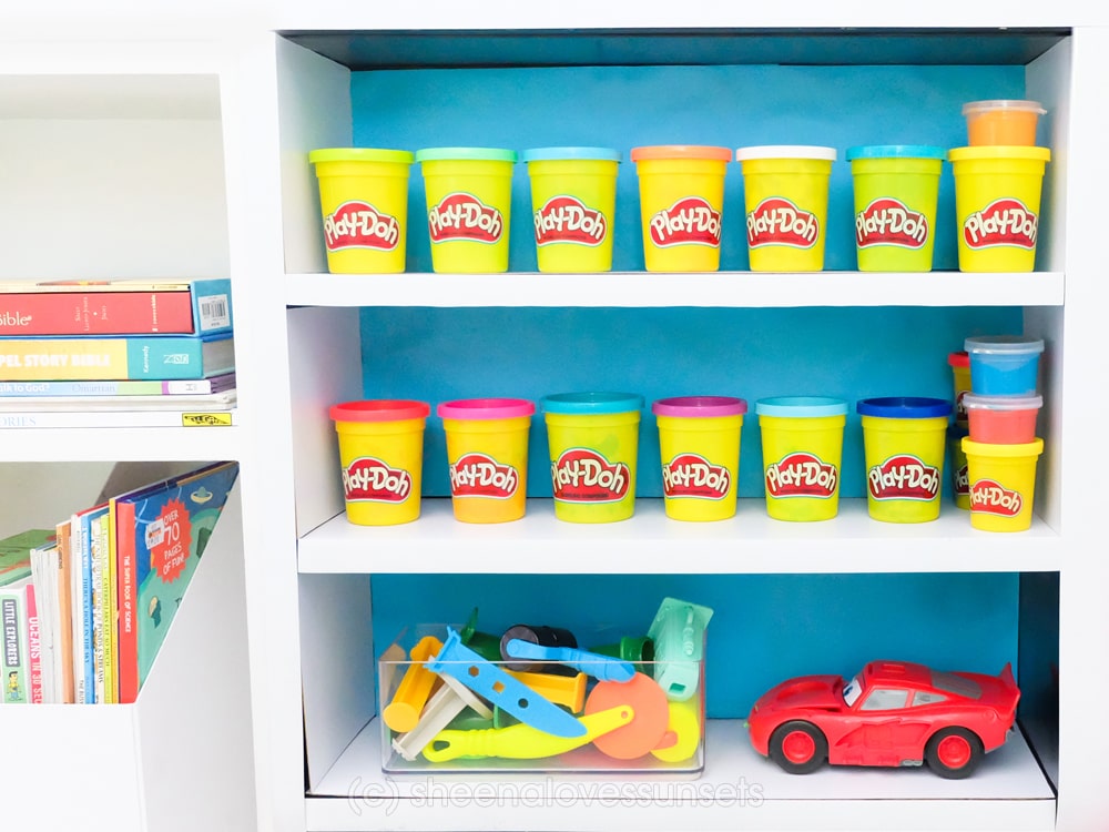 Organize Playroom 5-min