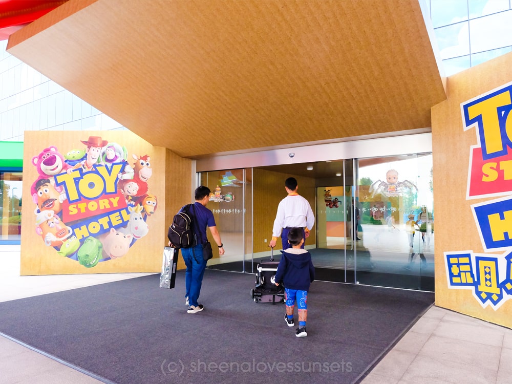 Toy Story Hotel 23-min