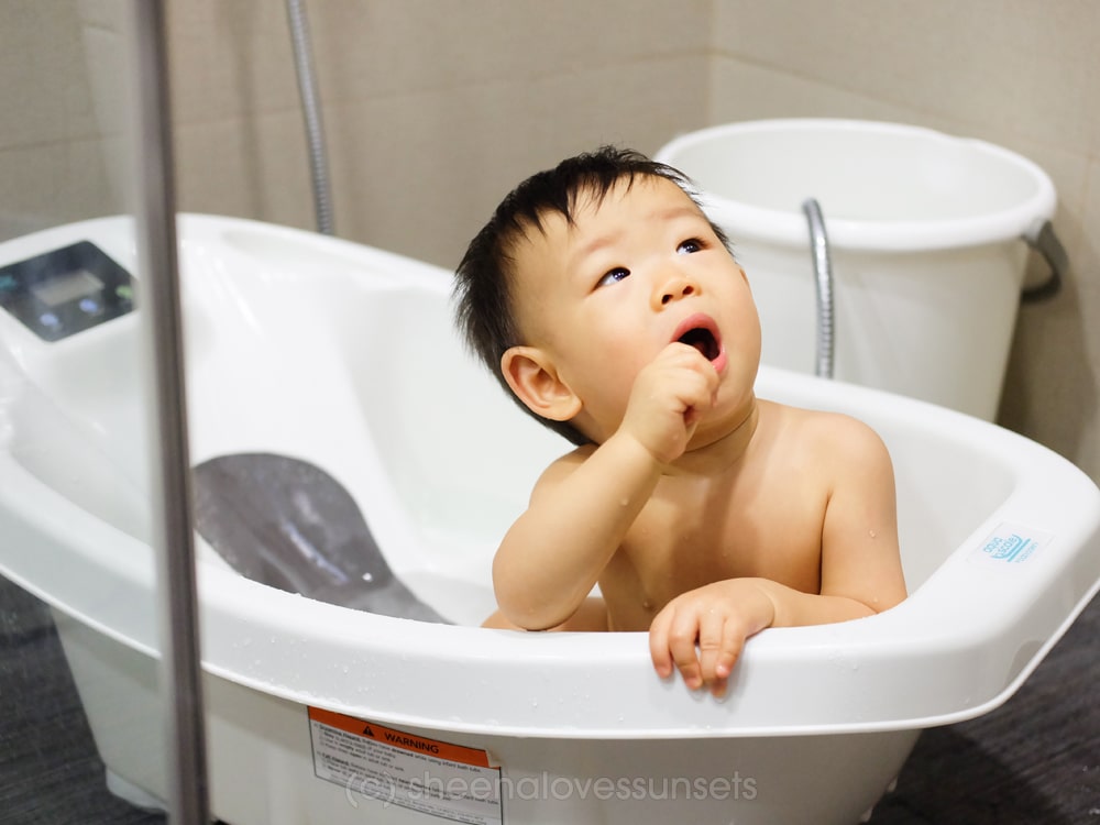 Baby Gift Guide Aquascale Tub-min