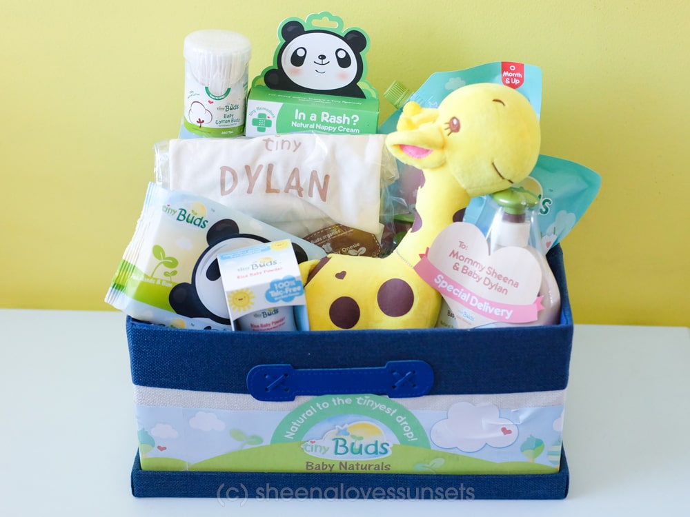 Baby Gift Guide Tiny Buds Set-min