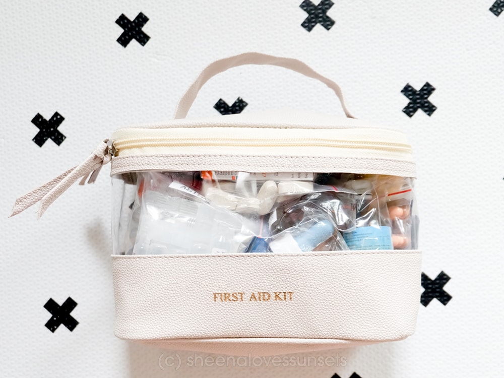 First Aid Kit Travel 1-min